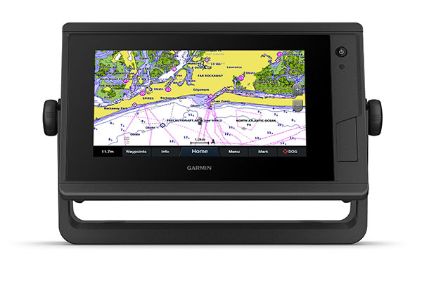 GPSMAP 742xs Plus with maps screen