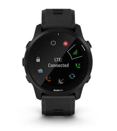 Garmin vivoactive 4 best sale vs garmin forerunner 945