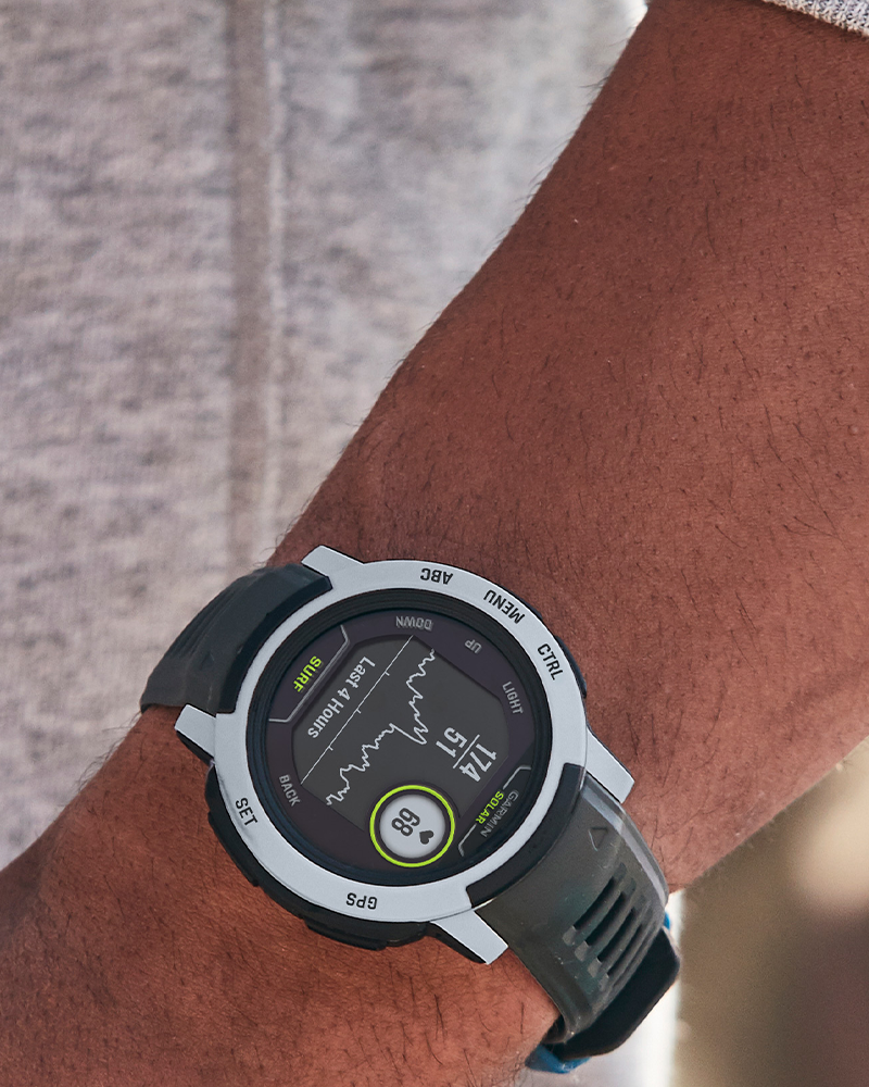 GARMIN INSTINCT2 DUALPOWER SURFエディション-