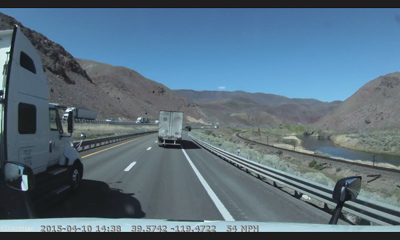 dezlcam truck sat nav with built-in dash cam