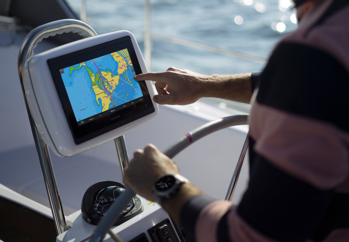 https://static.garmincdn.com/gdc/60243%20Marine%20Navionics%20Brand%20Page/60243-stacked-spotlight-THE-FOCUS-ON-INNOVATION-CONTINUES.jpg