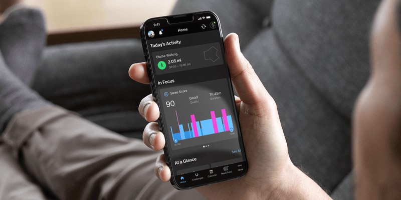 See your stats, and track your goals in the Garmin Connect™ app